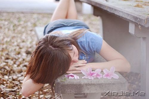 û���۵ĺ��ӣ�ʼ��Ҫ�Լ�����һƬ��� (9)