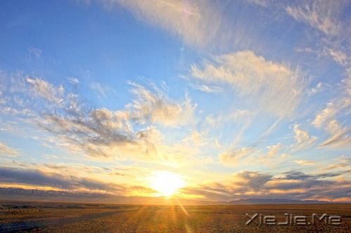 晚安心语:别让怯弱否定自己,别让懒惰误了青春 (1)